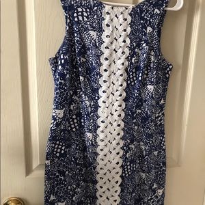 Navy/White Lilly